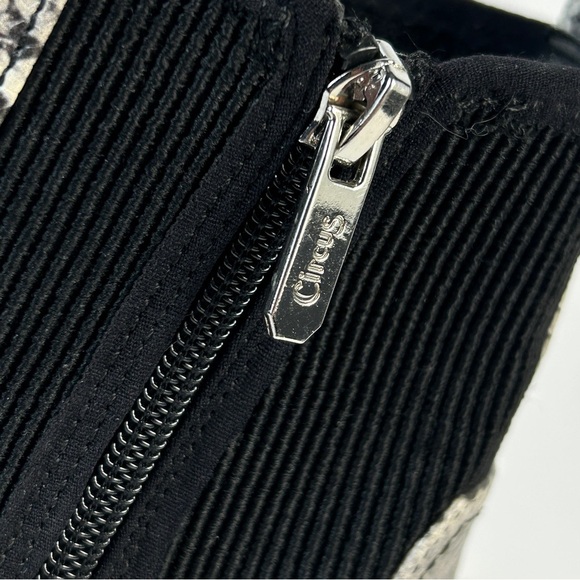 Circus by Sam Edelman Giovanny Snake Print Combat Boots 10 - Picture 5 of 10